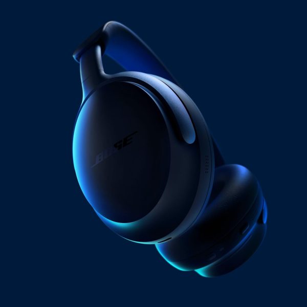 Bose QuietComfort Ultra Auriculares Bluetooth, Auriculares inalámbricos con audio espacial, Auriculares con cancelación de ruido con micrófono, hasta 24 horas de duración de la batería, Azul Lunar - Color de edición limitada - Imagen 2